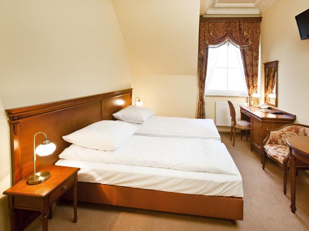 Senator Gran Via Hotel Będziemyśl Eksteriør billede
